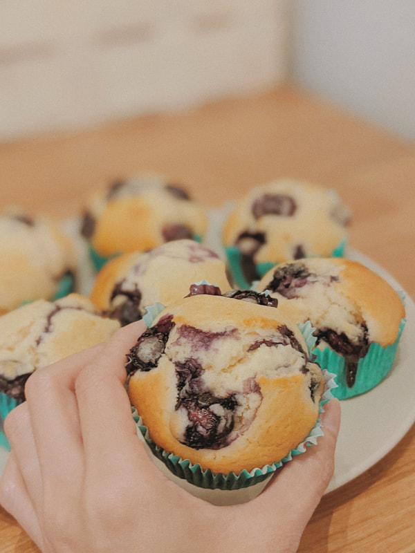 Moist Blueberry Muffins (Quick &&nbsp;Easy)